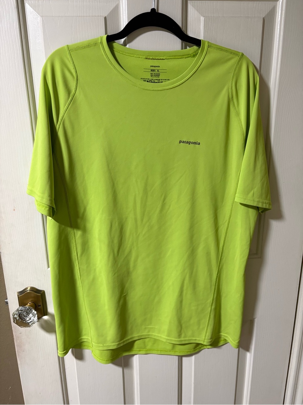 Patagonia Men’s Fore Runner Short Sleeve  Quick Dry Crew Shirt  Neon Lime Sz XL